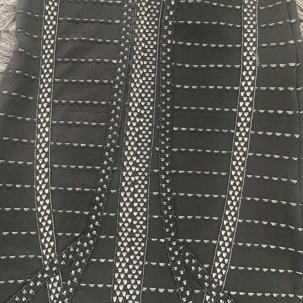 Dress - Picture 2 of 7